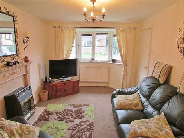  Image of 4 bedroom Detached house to rent in Churchward Close Grove Wantage OX12 at Grove  Wantage, OX12 0QZ