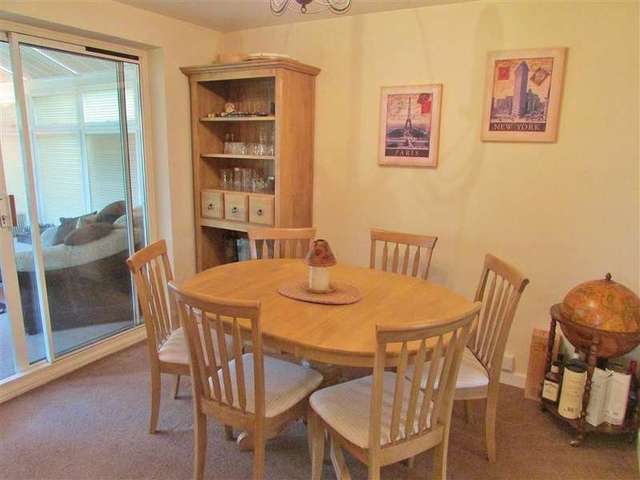  Image of 4 bedroom Detached house to rent in Churchward Close Grove Wantage OX12 at Grove  Wantage, OX12 0QZ