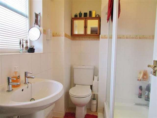  Image of 4 bedroom Detached house to rent in Churchward Close Grove Wantage OX12 at Grove  Wantage, OX12 0QZ