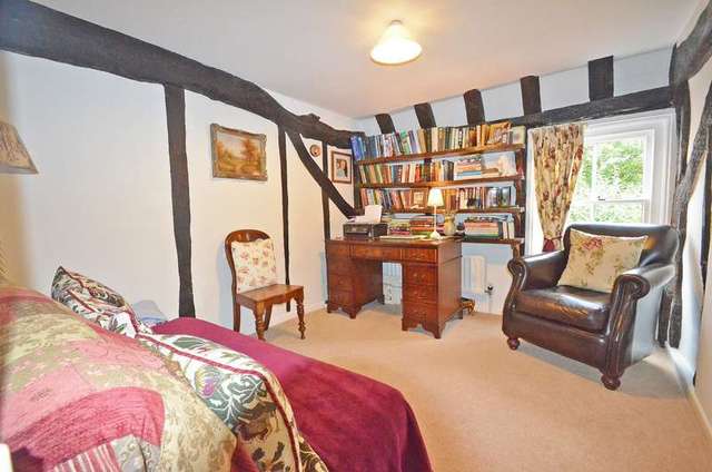  Image of 3 bedroom Cottage for sale in Ascot Road Nuptown Warfield Bracknell RG42 at Ascot Road  Nuptown, RG42 6HR