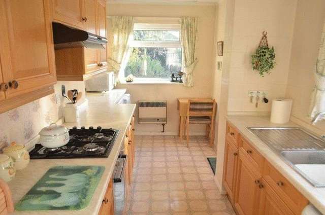  Image of 3 bedroom Semi-Detached house for sale in Lister Road Scunthorpe DN15 at Lister Road Scunthorpe Scunthorpe, DN15 8AE
