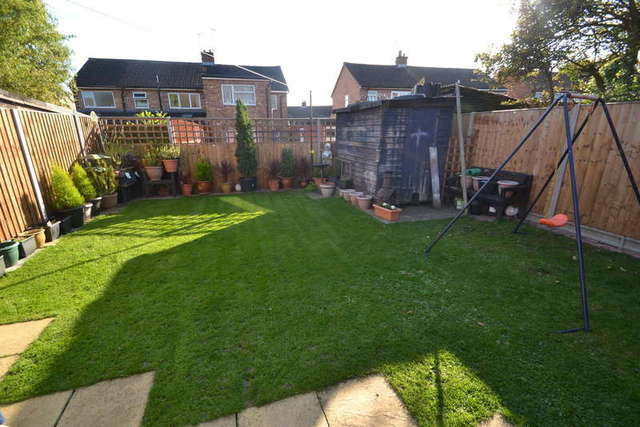  Image of 4 bedroom Semi-Detached house for sale in Robinson Close Bishop