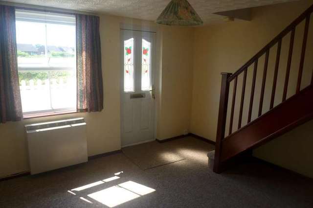  Image of 2 bedroom Cottage to rent in Seven Cottages Lane Rushmere St. Andrew Ipswich IP5 at Rushmere St Andrew  Ipswich, IP5 1DY