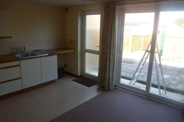  Image of 2 bedroom Cottage to rent in Seven Cottages Lane Rushmere St. Andrew Ipswich IP5 at Rushmere St Andrew  Ipswich, IP5 1DY