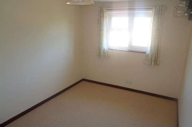  Image of 2 bedroom Cottage to rent in Seven Cottages Lane Rushmere St. Andrew Ipswich IP5 at Rushmere St Andrew  Ipswich, IP5 1DY