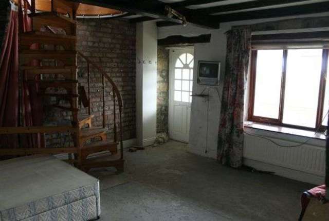  Image of 2 bedroom Cottage for sale in Easington Saltburn-by-the-Sea TS13 at Easington  Saltburn by the Sea, TS13 4UE