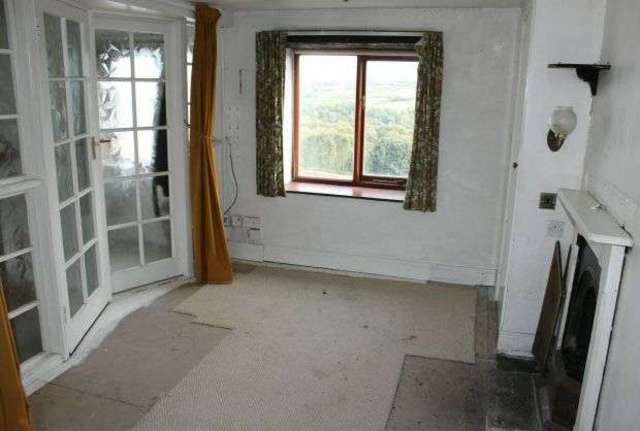  Image of 2 bedroom Cottage for sale in Easington Saltburn-by-the-Sea TS13 at Easington  Saltburn by the Sea, TS13 4UE