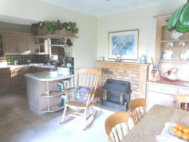  Image of 4 bedroom Detached house for sale in The Retreat Nottage Porthcawl CF36 at Nottage Porthcawl Porthcawl, CF36 3RU