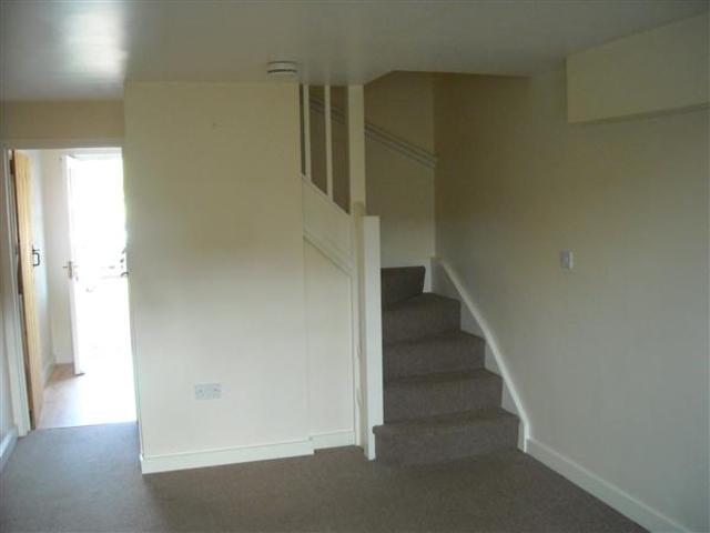  Image of 2 bedroom End of Terrace to rent in Chaloners Hill Steeple Claydon Buckingham MK18 at Steeple Claydon, MK18 2PE