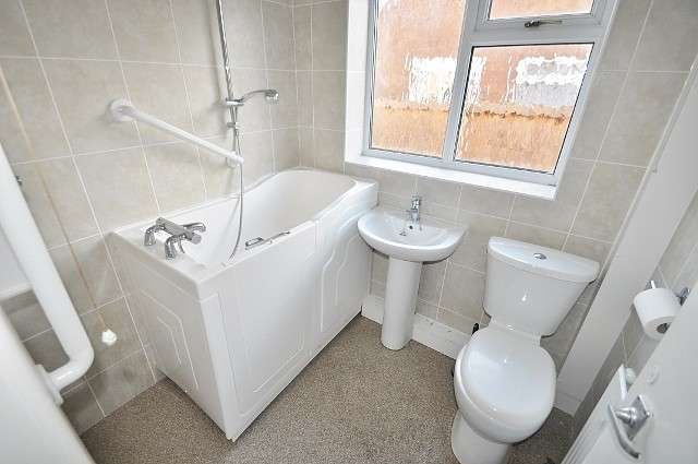  Image of 2 bedroom Bungalow for sale in Corwen Close Moreton Wirral CH46 at Moreton, CH46 0QU