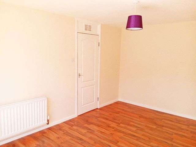  Image of 3 bedroom Terraced house to rent in Wantage Telford TF7 at Wantage  Telford, TF7 5PA