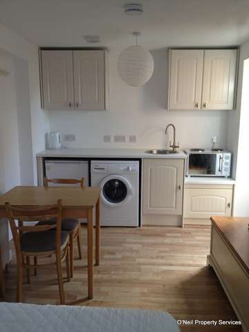  Image of 3 bedroom Detached house to rent in Fulmer Lane Gerrards Cross SL9 at Fulmer Lane  Gerrards Cross, SL9 7BL