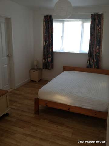  Image of 3 bedroom Detached house to rent in Fulmer Lane Gerrards Cross SL9 at Fulmer Lane  Gerrards Cross, SL9 7BL