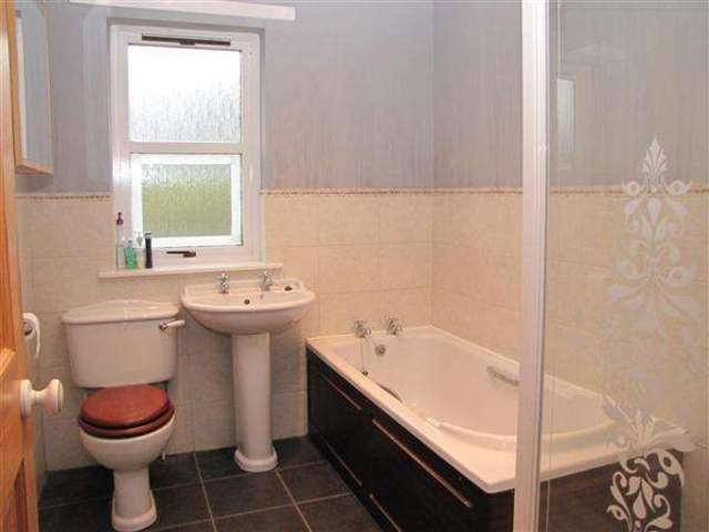  Image of 3 bedroom Bungalow to rent in Ettrickhaugh Cottages Selkirk TD7 at Selkirk, TD7 4NP