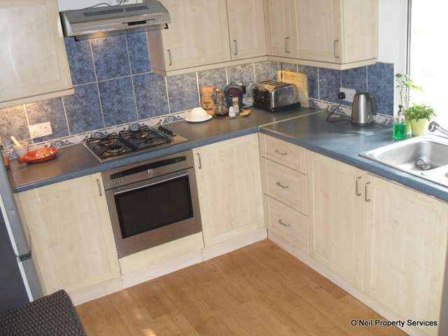  Image of 3 bedroom Cottage to rent in Fulmer Lane Gerrards Cross SL9 at Fulmer Lane  Gerrards Cross, SL9 7BL