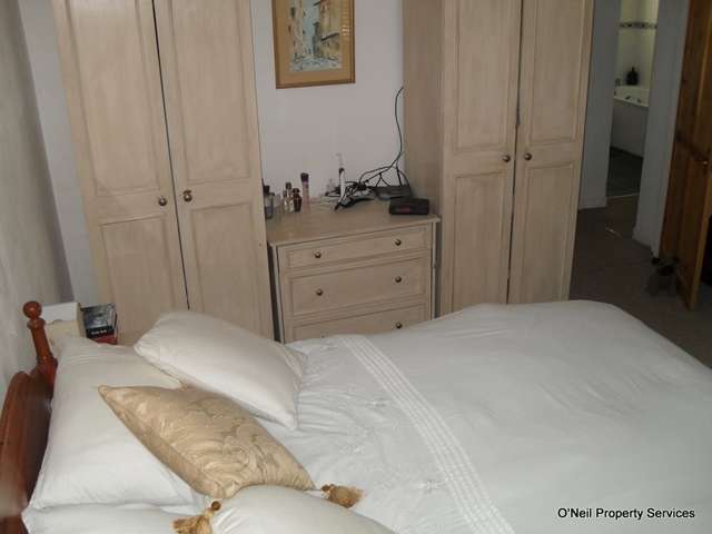  Image of 3 bedroom Cottage to rent in Fulmer Lane Gerrards Cross SL9 at Fulmer Lane  Gerrards Cross, SL9 7BL