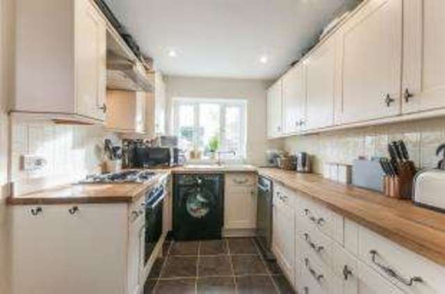  Image of 2 bedroom End of Terrace for sale in Upper Street Leeds Maidstone ME17 at Leeds Maidstone Leeds, ME17 1SG