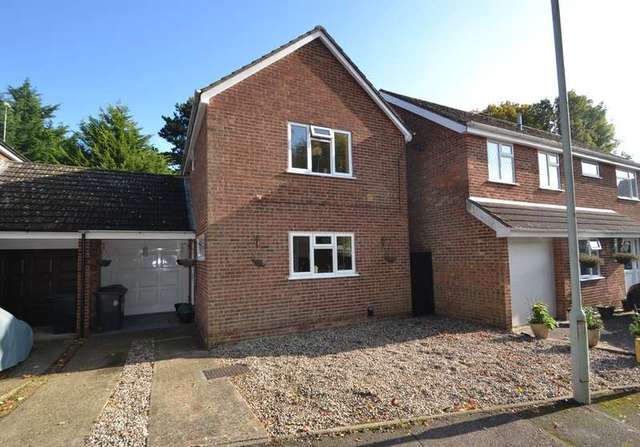 Image of 3 bedroom Semi-Detached house for sale in Pynchbek Thorley Bishop