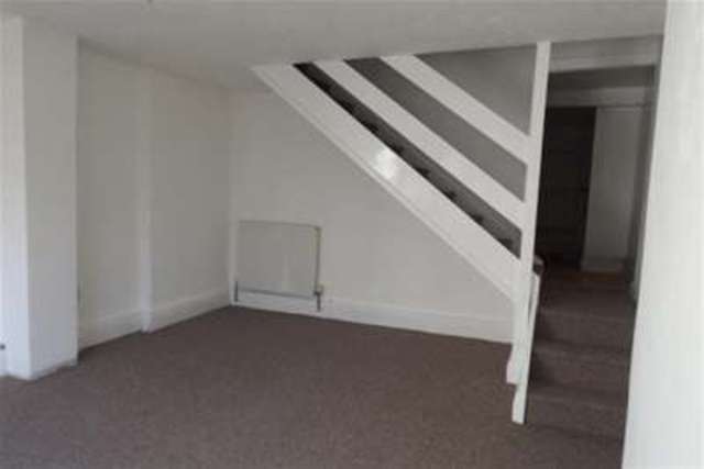  Image of 2 bedroom Terraced house to rent in Moorbridge Cottages Bulwell Nottingham NG6 at Nottingham, NG6 8SR