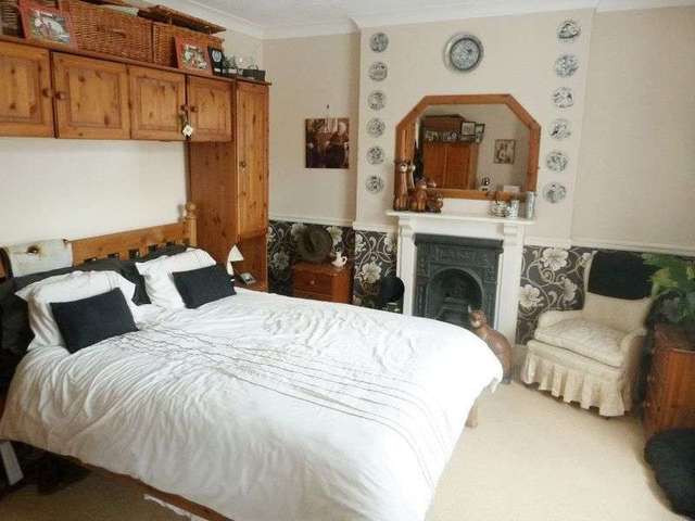  Image of 3 bedroom Terraced house for sale in New Road Ilminster TA19 at New Road  Ilminster, TA19 9AF