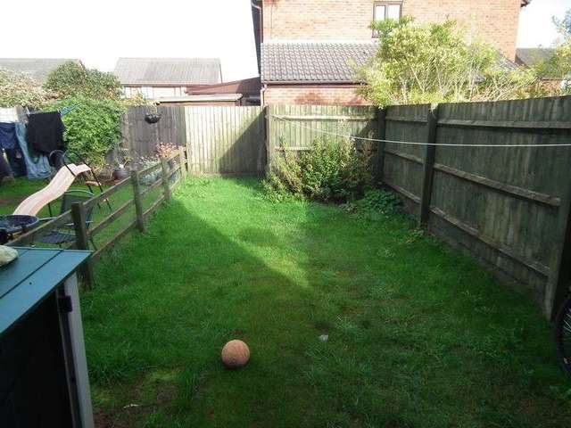  Image of 2 bedroom Terraced house to rent in Gardenia Drive Tiverton EX16 at Moorhayes Park  TIVERTON, EX16 6UH