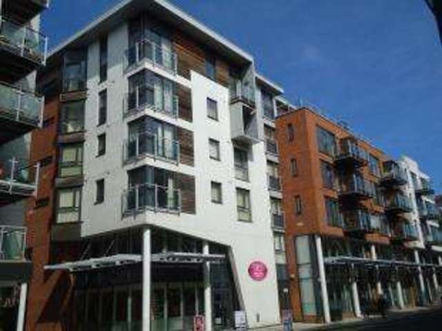  Image of 1 bedroom Flat for sale in High Street Southampton SO14 at 118 High Street Southampton Northam, SO14 2EB