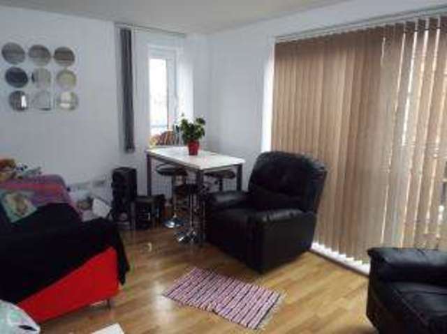 Image of 1 bedroom Flat for sale in High Street Southampton SO14 at 118 High Street Southampton Northam, SO14 2EB