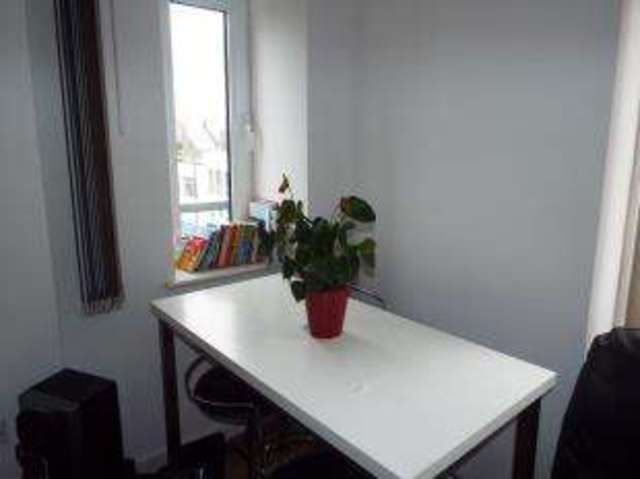  Image of 1 bedroom Flat for sale in High Street Southampton SO14 at 118 High Street Southampton Northam, SO14 2EB