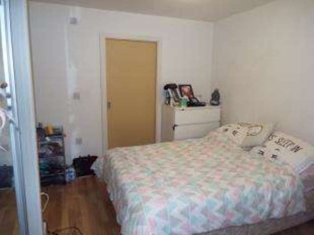  Image of 1 bedroom Flat for sale in High Street Southampton SO14 at 118 High Street Southampton Northam, SO14 2EB