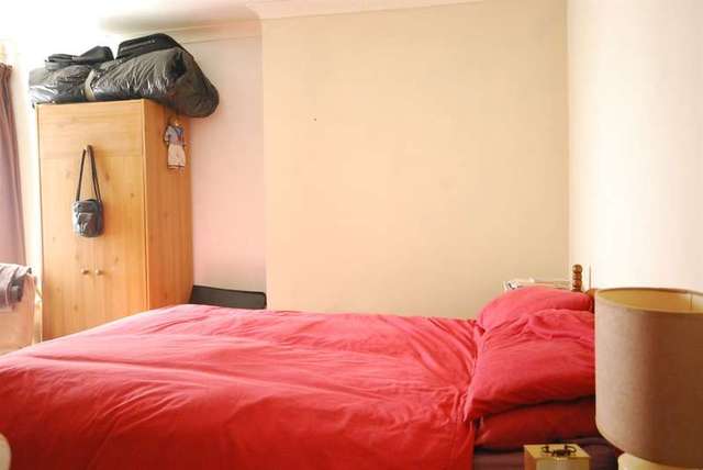  Image of 1 bedroom Flat for sale in Adrian Square Westgate-on-Sea CT8 at 13 Adrian Square  Westgate-on-Sea, CT8 8SU
