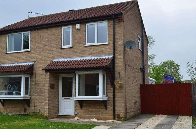  Image of 2 bedroom Semi-Detached house to rent in Meadow Way Bracebridge Heath Lincoln LN4 at Meadow Way  Bracebridge Heath, LN4 2QP