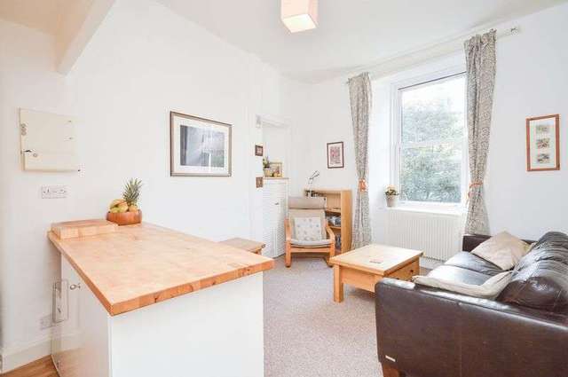  Image of 2 bedroom Flat for sale in Maryfield Edinburgh EH7 at Maryfield  Edinburgh, EH7 5AR