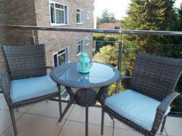  Image of 2 bedroom Flat for sale in Lindsay Road Westbourne Bournemouth BH13 at 30 Lindsay Road Poole Canford Cliffs, BH13 6BG