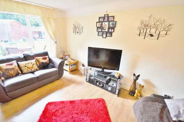  Image of 3 bedroom Terraced house for sale in Red Hall Avenue Connah