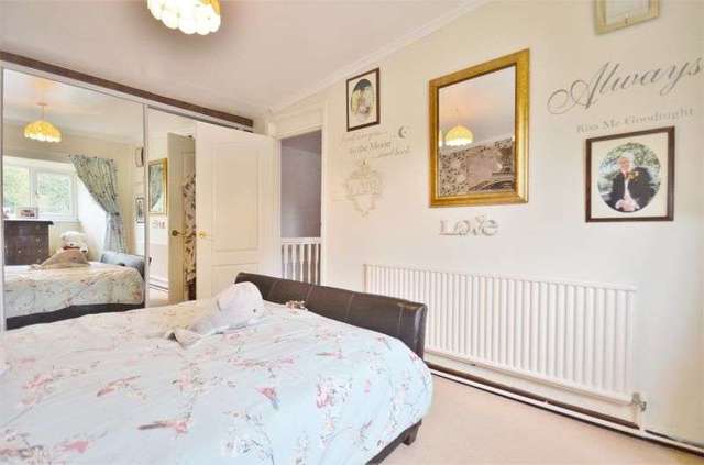  Image of 3 bedroom Terraced house for sale in Red Hall Avenue Connah