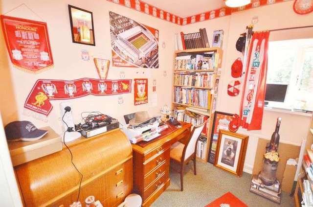  Image of 3 bedroom Terraced house for sale in Red Hall Avenue Connah