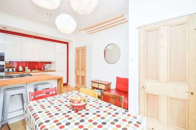  Image of 2 bedroom Flat for sale in Meadowbank Terrace Edinburgh EH8 at Meadowbank Terrace Meadowbank Edinburgh, EH8 7AR