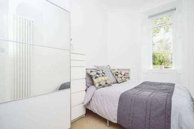  Image of 2 bedroom Flat for sale in Meadowbank Terrace Edinburgh EH8 at Meadowbank Terrace Meadowbank Edinburgh, EH8 7AR