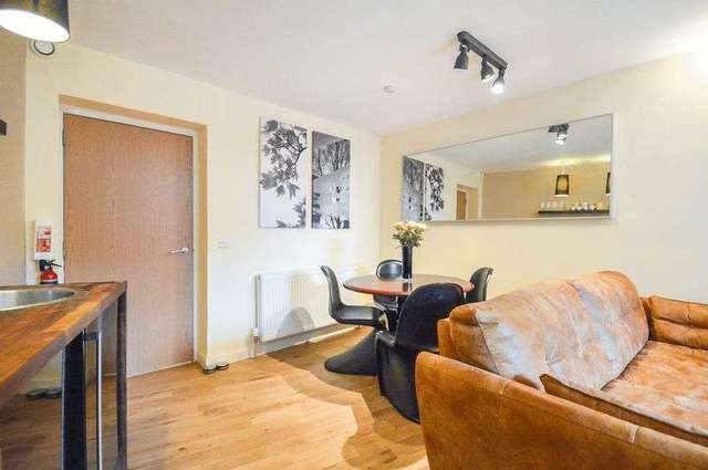  Image of 2 bedroom Flat for sale in Huntly Street Edinburgh EH3 at Huntly Street Canonmills Edinburgh, EH3 5HB