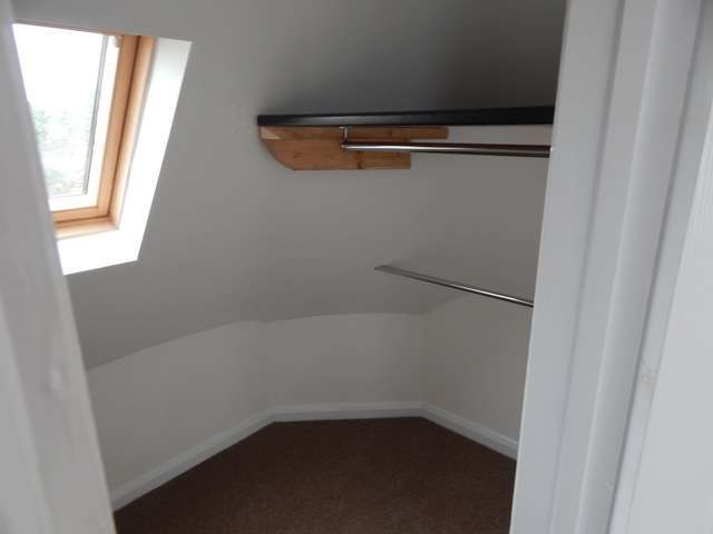  Image of 3 bedroom Cottage to rent in Fulmer Lane Gerrards Cross SL9 at Fulmer Lane  Gerrards Cross, SL9 7BL