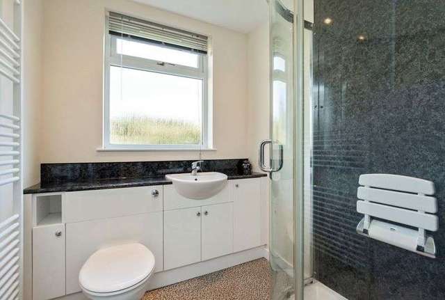  Image of 1 bedroom Flat for sale in Aberdour Crescent Dunfermline KY11 at Aberdour Crescent  Dunfermline, KY11 4QU