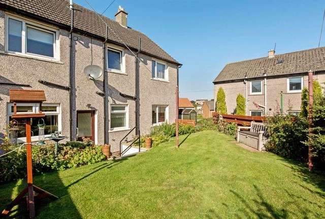  Image of 1 bedroom Flat for sale in Aberdour Crescent Dunfermline KY11 at Aberdour Crescent  Dunfermline, KY11 4QU