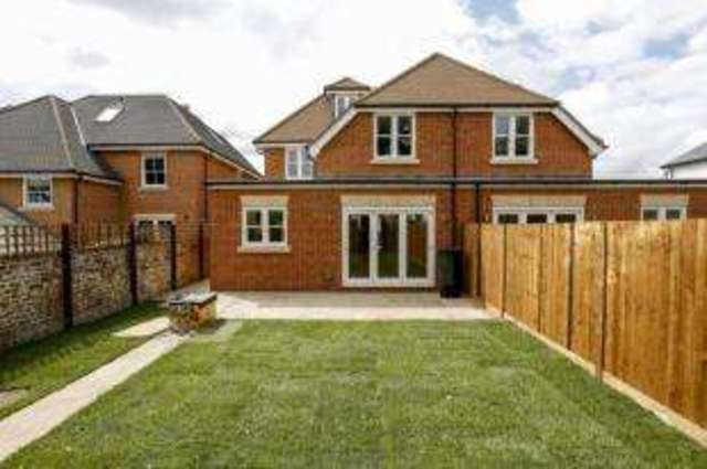  Image of 4 bedroom Semi-Detached house for sale in Acacia Road Hampton TW12 at Acacia Road Hampton Hampton, TW12 3DS