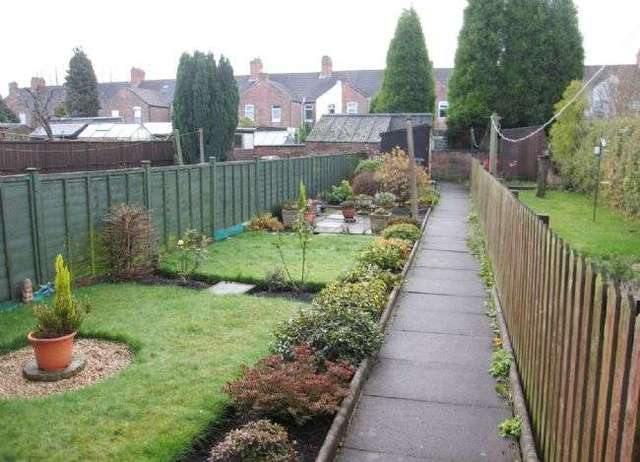  Image of 2 bedroom Semi-Detached house to rent in Albert Road Coalville LE67 at Albert Road  Coalville, LE67 3AA