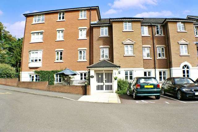  Image of 1 bedroom Retirement Property for sale in Albion Place Northampton NN1 at Albion Place Derngate Northampton, NN1 1UG