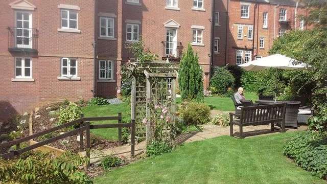  Image of 1 bedroom Retirement Property for sale in Albion Place Northampton NN1 at Albion Place Derngate Northampton, NN1 1UG