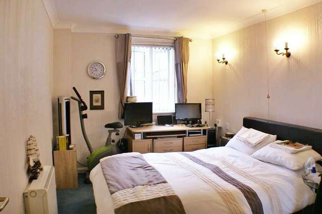  Image of 1 bedroom Retirement Property for sale in Albion Place Northampton NN1 at Albion Place Derngate Northampton, NN1 1UG