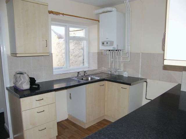  Image of 3 bedroom Terraced house to rent in Almyr Terrace Watchet TA23 at Almyr Terrace  Watchet, TA23 0DB