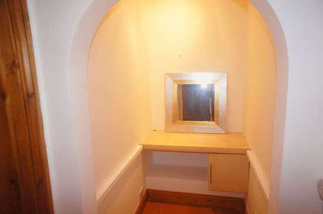  Image of 2 bedroom Flat to rent in High Street Alton GU34 at High Street  Alton, GU34 1ET