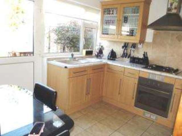  Image of 3 bedroom Bungalow for sale in Arnolds Crescent Newbold Verdon Leicester LE9 at Newbold Verdon Leicester Newbold Verdon, LE9 9LW